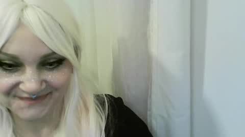 Snapshot of _palyn chatting on 15, 9, 2025 Palyn online show from 15, 9, 2025