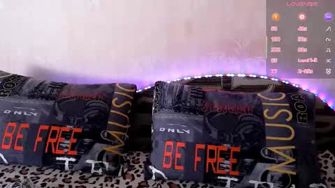 Snapshot of _pando4ka_ chatting on 27, 9, 2025  pando4ka  online show from 27, 9, 2025