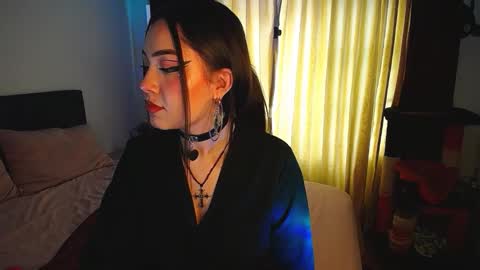 Snapshot of _pariiss chatting on 6, 3, 2026 Paris online show from 6, 3, 2026