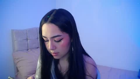 Snapshot of _pariiss chatting on 15, 4, 2026 Paris online show from 15, 4, 2026