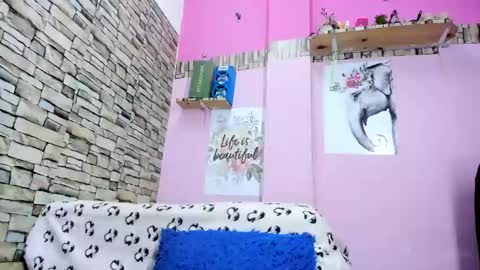 _paulett online show from 19, 12, 2024