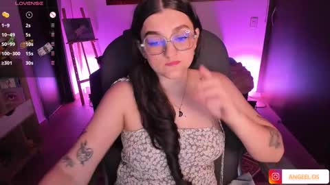 violeta ig  online show from 19, 1, 2025