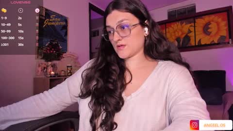 violeta ig  online show from 28, 1, 2025