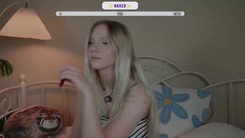 Snapshot of _penisflytrap_ chatting on 24, 9, 2025 Viktoria online show from 24, 9, 2025