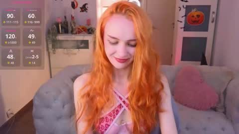 Snapshot of _pink_wassabi_ chatting on 22, 10, 2025 Maisie online show from 22, 10, 2025