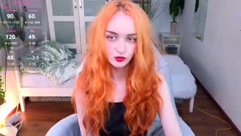 Snapshot of _pink_wassabi_ chatting on 23, 10, 2025 Maisie online show from 23, 10, 2025