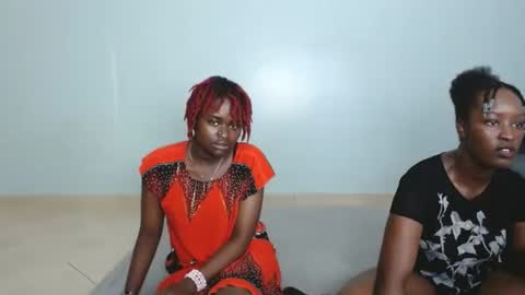 Snapshot of _prettyred chatting on 3, 10, 2025 _prettyred online show from 3, 10, 2025