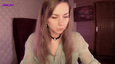 Snapshot of _pure_joy chatting on 12, 12, 2024 Joy online show from 12, 12, 2024