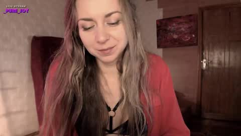 Snapshot of _pure_joy chatting on 13, 12, 2024 Joy online show from 13, 12, 2024