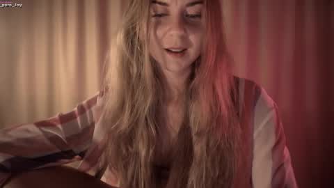 Snapshot of _pure_joy chatting on 11, 9, 2025 Joy online show from 11, 9, 2025