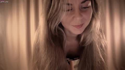 Snapshot of _pure_joy chatting on 21, 9, 2025 Joy online show from 21, 9, 2025