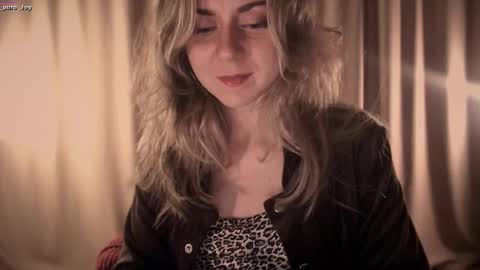 Snapshot of _pure_joy chatting on 11, 10, 2025 Joy online show from 11, 10, 2025