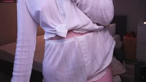 Rina online show from 11, 4, 2026