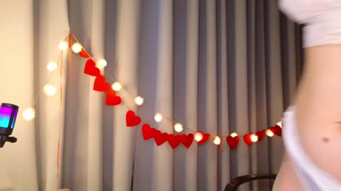 im Amy online show from 8, 2, 2025