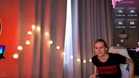 im Amy online show from 13, 2, 2025