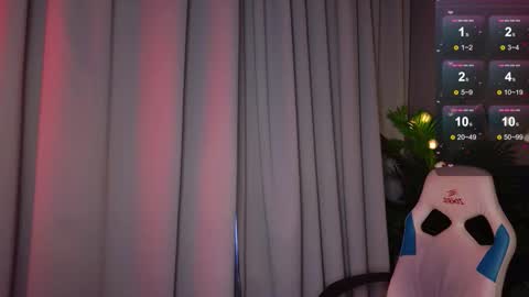 im Amy online show from 30, 9, 2025