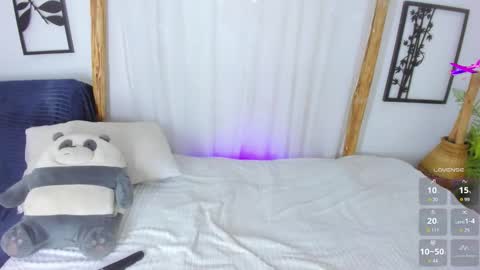 Moon online show from 24, 9, 2025