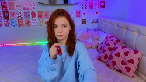 Snapshot of _reverse_gang_ chatting on 1, 2, 2025 LISSAPVT IS OPEN online show from 1, 2, 2025