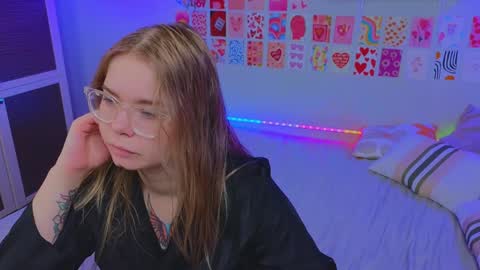 Snapshot of _reverse_gang_ chatting on 6, 2, 2025 LISSAPVT IS OPEN online show from 6, 2, 2025