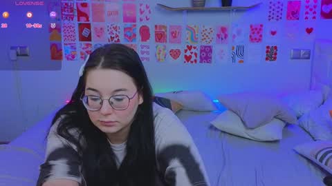 Snapshot of _reverse_gang_ chatting on 6, 2, 2025 LISSAPVT IS OPEN online show from 6, 2, 2025