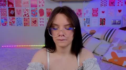 Snapshot of _reverse_gang_ chatting on 7, 2, 2025 LISSAPVT IS OPEN online show from 7, 2, 2025