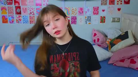 Snapshot of _reverse_gang_ chatting on 15, 2, 2025 LISSAPVT IS OPEN online show from 15, 2, 2025