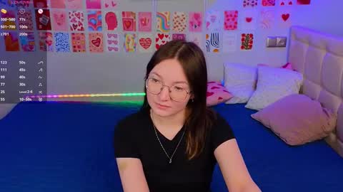 Snapshot of _reverse_gang_ chatting on 1, 3, 2025 LISSAPVT IS OPEN online show from 1, 3, 2025