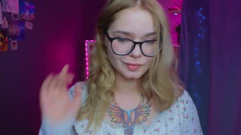 Snapshot of _reverse_gang_ chatting on 2, 3, 2025 LISSAPVT IS OPEN online show from 2, 3, 2025
