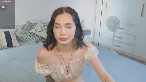 Snapshot of _reverse_gang_ chatting on 19, 9, 2025 LISSAPVT IS OPEN online show from 19, 9, 2025