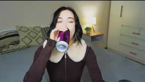 Snapshot of _reverse_gang_ chatting on 4, 10, 2025 LISSAPVT IS OPEN online show from 4, 10, 2025