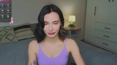 Snapshot of _reverse_gang_ chatting on 8, 10, 2025 LISSAPVT IS OPEN online show from 8, 10, 2025