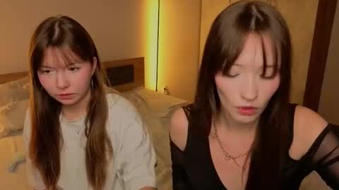 Snapshot of _reverse_gang_ chatting on 18, 10, 2025 LISSAPVT IS OPEN online show from 18, 10, 2025