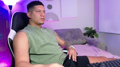 Roberto online show from 10, 5, 2026