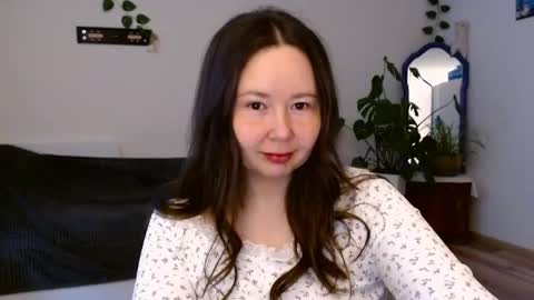 Snapshot of _rosie_cheeks_ chatting on 17, 5, 2026 See you online show from 17, 5, 2026