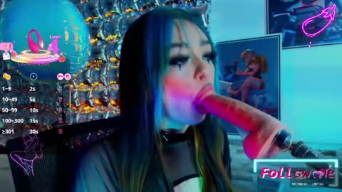 Zacura online show from 21, 10, 2025