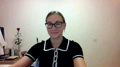 _sandyqueen__ online show from 23, 11, 2025