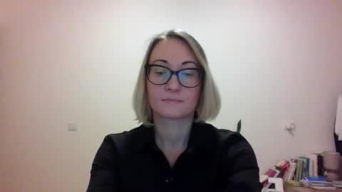 _sandyqueen__ online show from 19, 12, 2025