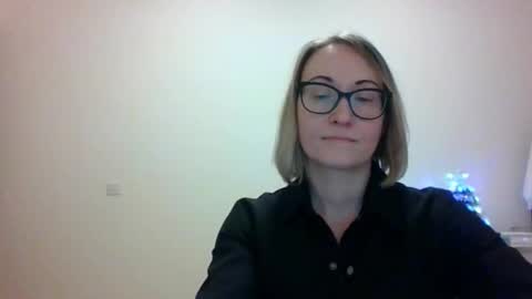 _sandyqueen__ online show from 9, 1, 2026