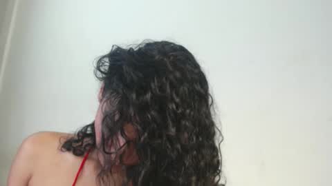 Snapshot of _sarahtomatto_ chatting on 9, 3, 2025 _sarahtomatto_ online show from 9, 3, 2025