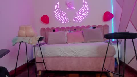 Scarlett online show from 9, 2, 2025