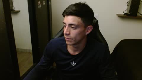 Snapshot of _schnnneider_ chatting on 14, 2, 2026 SCHNEIDER online show from 14, 2, 2026