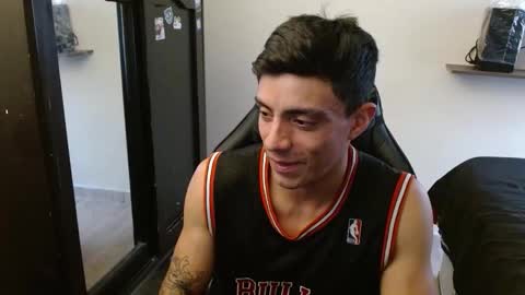 Snapshot of _schnnneider_ chatting on 22, 2, 2026 SCHNEIDER online show from 22, 2, 2026