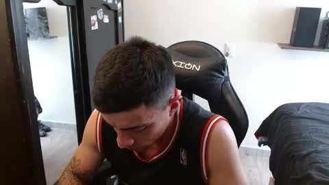 Snapshot of _schnnneider_ chatting on 8, 3, 2026 SCHNEIDER online show from 8, 3, 2026