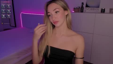 Snapshot of _secretdesire chatting on 7, 11, 2025 Kat online show from 7, 11, 2025