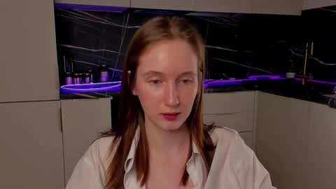 Snapshot of _secretelly_ chatting on 27, 11, 2025 _secretelly_ online show from 27, 11, 2025