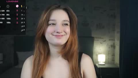 Snapshot of _sensual_vi_ chatting on 10, 10, 2025 Amelie online show from 10, 10, 2025
