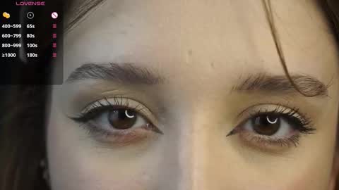 Snapshot of _sensual_vi_ chatting on 14, 10, 2025 Amelie online show from 14, 10, 2025