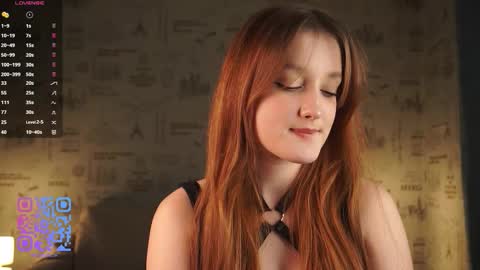 Snapshot of _sensual_vi_ chatting on 6, 11, 2025 Amelie online show from 6, 11, 2025