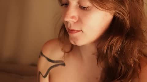 Lia online show from 24, 9, 2025