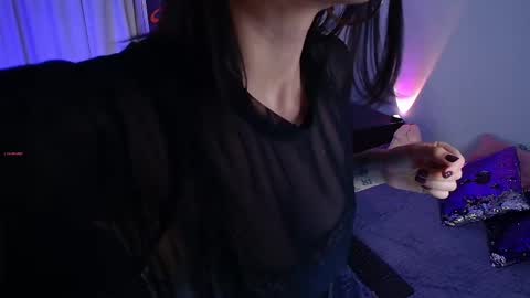 Laura online show from 10, 2, 2026